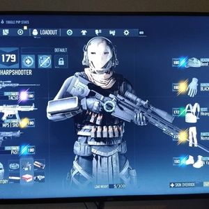 Meet your Posher, Lee